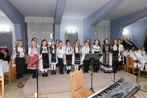 Foto: Concert de colinde „Din suflet pentru suflet” la Abrud