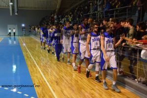 ACS s-a chinuit cu Universitatea