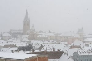 Avertizare cod galben de ninsori şi viscol pentru judeţul Sibiu