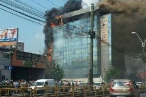 EXPLOZIE URIAȘĂ la o mare TELEVIZIUNE. Sediul celui mai URMĂRIT POST TV a fost DISTRUS. Foto