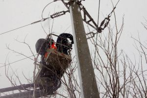 12.000 de locuinţe din Satu Mare încă sunt fără curent!