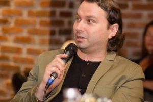 La mulţi ani, Adrian Giurgea!