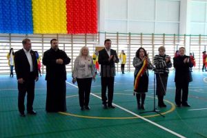 La Berchişeşti a fost inaugurată noua sală de sport de la şcoala gimnazială din comună