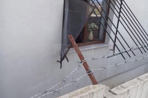 Hoţii cu state vechi de la Şcheia, condamnaţi la pedepse care îi aduc aproape de libertate