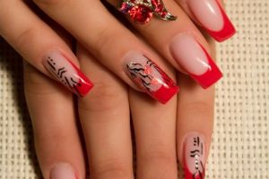 LOCURI LIMITATE pentru Cursul Stilist Unghii