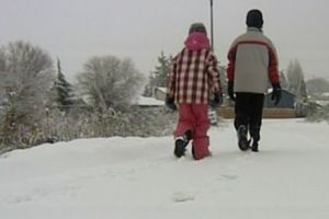 Școlile din Timiş vor fi închise luni şi marţi, după codul portocaliu de ninsori