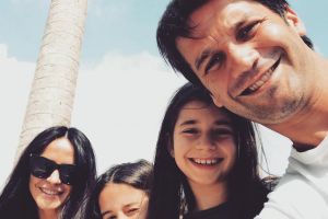 CRISTIAN CHIVU ESTE UN OM ÎMPLINIT! FOSTUL MARE FOTBALIST ARE O SOȚIE ȘI DOUĂ FIICE SUPERBE