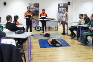 Aparatură de urgenţă la Sala Transilvania. A fost adus un defibrilator semiautomat