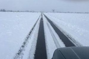 Ce sectoare de drumuri sunt închise în Bihor şi unde se lucrează la deszăpezire