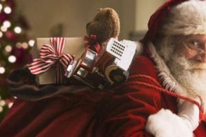 Este în pericol Moş Crăciun? Unii britanici şi americani doresc să fie NEUTRU din punctul de vedere al GENULUI