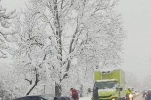 IARNA ARGEŞEANĂ CU MULT DORITA ZĂPADĂ A FOST UN COŞMAR!