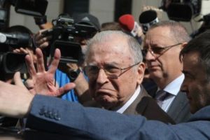 Ion Iliescu rupe tăcerea şi şterge pe jos cu Liviu Dragnea! De ce îl acuză pe liderul PSD