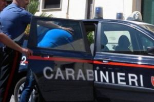 ALERTĂ! Român, ATAC cu o foarfecă într-un autocar care se deplasa în Italia