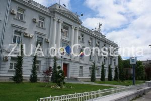 IPJ Constanta i-a cerut unui politist 10.000 de lei prejudiciu de imagine: Fost rutierist condamnat cu executare, nemultumit de pedeapsa  