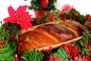 Cozonac cu miros de brad