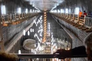 Salina Turda: Mina medievală transformată într-un superb parc subteran