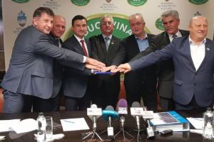 A fost înfiinţată  alianţa Nord-Estului. Primarul Iasului, Mihai Chirica, impreuna cu alti sase primari işi propun să scoată Moldova din sărăcie