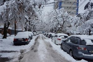 Timişorenii sunt rugaţi să facă loc utilajelor de deszăpezire, pe străzile secundare din oraş