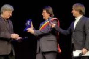 Ion Caramitru, cetăţean de onoare al Timişoarei. Robu i-a propus actorului să fie Ambasador Cultural în 2021