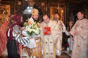 Slujbă arhierească la Catedrala Arhiepiscopală din Suceava