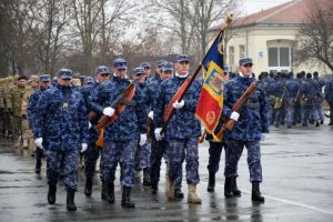 O noua serie de viitori soldati si gradati profesionist s-au alaturat Fortelor Navale Romane (galerie foto)