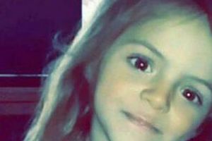 Mama îşi îneacă fiica de trei ani şi apoi îi dă foc: Judecătorii spun că NU este vinovată de omicidiu