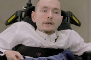 RUSUL care s-a oferit voluntar pentru primul TRANSPLANT de CAP din LUME. Cum i s-a schimbat VIAŢA