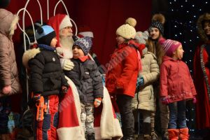 Moş Crăciun rămâne la Târgovişte până vineri seara. Unde il puteţi întâlni!