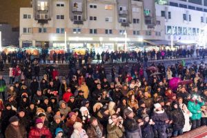 Noaptea Târziu, Connect-R şi LL Junior la Târgul de Crăciun din Satu Mare. Programul complet