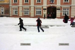 Un deputat de Timiş propune ca atunci când se închid şcolile unul dintre părinţi să aibă liber