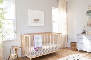 Cum pregătim camera bebeluşului?