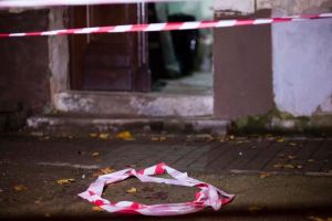 Bărbat decedat după ce s-a aruncat în gol de la etajul nouă, la Timişoara