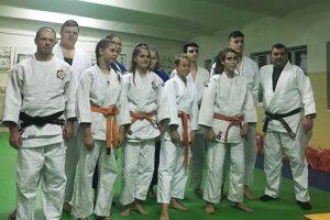 Judoka de la CNS Cetate Deva s-au bucurat de Moş Crăciun