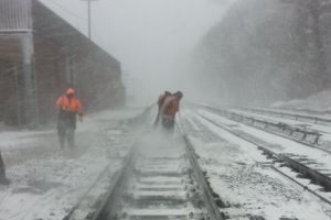 IARNA a blocat ROMÂNIA.  Localităţi fără CURENT, drumuri BLOCATE şi trenuri ANULATE