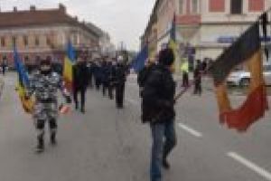 Fasole şi ciolan! Ziua Lugojului, sărbătorită de revoluţionari după acelaşi program ca anul trecut