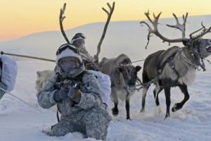 Rusia pune mâna pe regiunea arctică. Noi baze militare ruseşti au fost construite în regiune