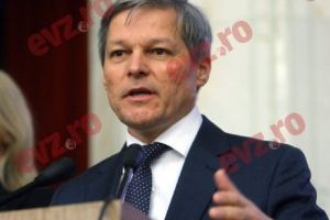 Dacian Cioloş reacţionează înainte de moţiune. „E final de drum pentru PSD”