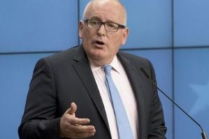 Timmermans  PROMITE să ZDROBEASCĂ toate guvernele conservatoare din UE şi să facă Europa şi Africa un continent COMUN