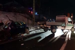 FOTO Trei răniţi pe Valea Oltului – Accident la Racoviţa
