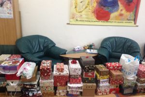 Spiriduşii lui Moş Crăciun la Centrul de copii „Ghiocelul”