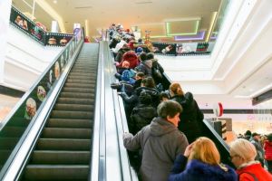 35 de copii din centre de plasament, o zi în afara instituţiei