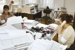 Știi cum funcţionează administraţia ta locală?