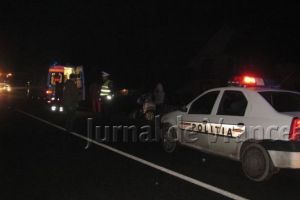 Accident grav, cu 4 răniţi, aproape de Adjud! Accidentul, în zona care şoseaua era PATINOAR