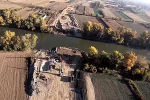 A început construcţia celui de-al patrulea pod!