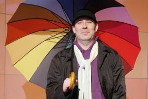 Schimbare MAJORĂ la Pro TV: Cine este bruneta care va ţine locul lui Busu la meteo