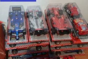 MOȘ CRĂCIUN a fost RĂZBUNAT. Hoţii care au FURAT cadourile au fost PRINȘI de POLIȚIȘTII ROMÂNI