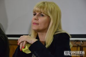 A venit Moş Crăciun la Elena Udrea! Aceasta va ieşi din închisoare! Decizie neaşteptată luată de autorităţi