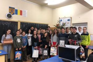 FOTO. Activităţi cultural-educative la Liceul cu Program Sportiv Alba Iulia, în cadrul proiectului ”Împreună dăm valoare vieţii”