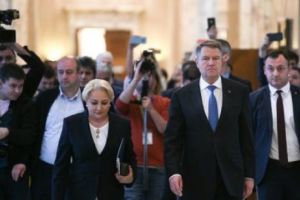 Preşedintele şi premierul, separaţi şi la acest eveniment. Cea mai importantă vizită europeană înainte de preluarea preşedinţiei UE. Cu cine discută şi cine îl invită la masă