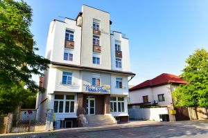 Proaspăt renovat, Hotelul SILVA din Timişoara îşi primeşte din nou oaspeţii